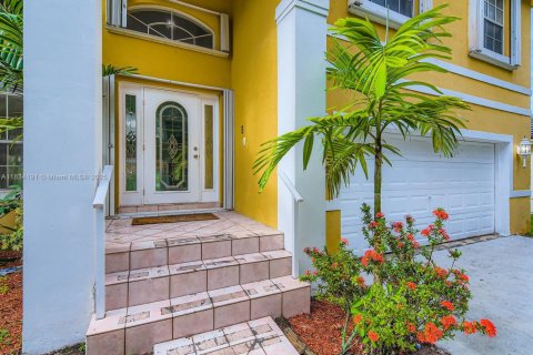 Casa en venta en Miramar, Florida, 4 dormitorios, 220.92 m2 № 1814024 - foto 2