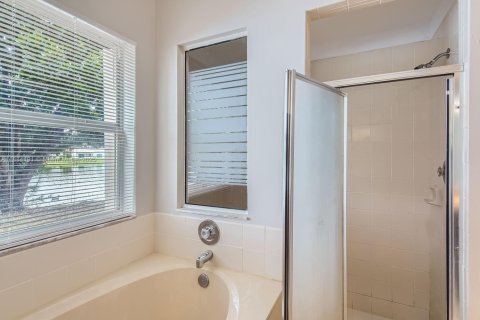 Casa en venta en Miramar, Florida, 4 dormitorios, 220.92 m2 № 1814024 - foto 17
