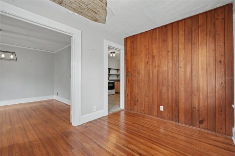 House in Saint Petersburg, Florida 3 bedrooms, 226.03 sq.m. № 2238195 - photo 23
