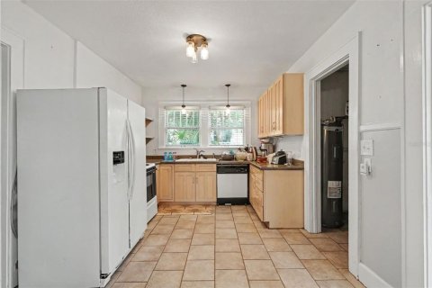 House in Saint Petersburg, Florida 3 bedrooms, 226.03 sq.m. № 2238195 - photo 29