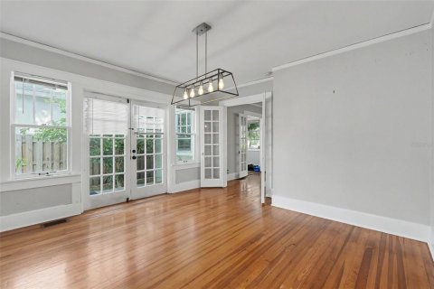 House in Saint Petersburg, Florida 3 bedrooms, 226.03 sq.m. № 2238195 - photo 21