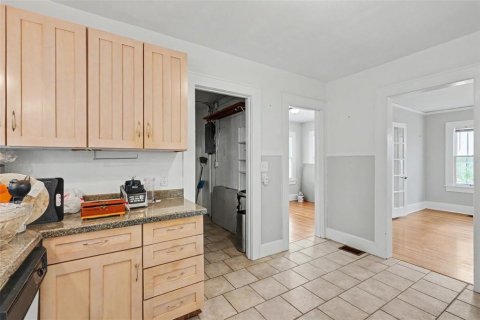 House in Saint Petersburg, Florida 3 bedrooms, 226.03 sq.m. № 2238195 - photo 25