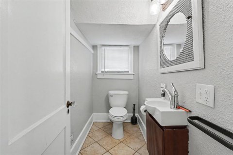 House in Saint Petersburg, Florida 3 bedrooms, 226.03 sq.m. № 2238195 - photo 28