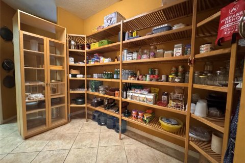 Купить виллу или дом в Овьедо, Флорида 6 комнат, 484.86м2, № 2225964 - фото 16