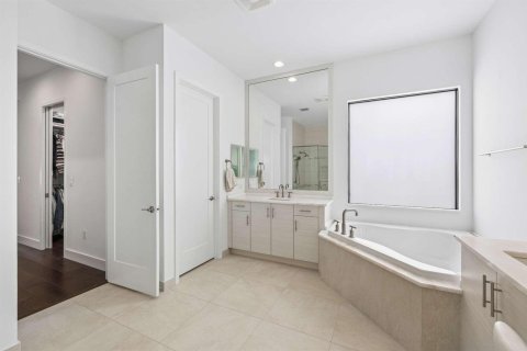 Villa ou maison à vendre à Boca Raton, Floride: 3 chambres, 251.21 m2 № 2414332 - photo 30