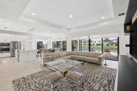 Villa ou maison à vendre à Boca Raton, Floride: 3 chambres, 251.21 m2 № 2414332 - photo 17