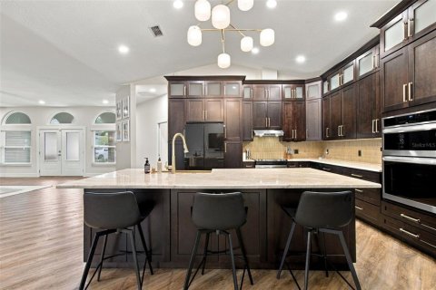 Villa ou maison à vendre à Odessa, Floride: 4 chambres, 277.78 m2 № 2419534 - photo 15