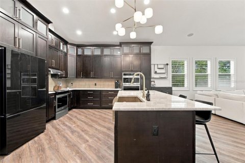 Villa ou maison à vendre à Odessa, Floride: 4 chambres, 277.78 m2 № 2419534 - photo 13