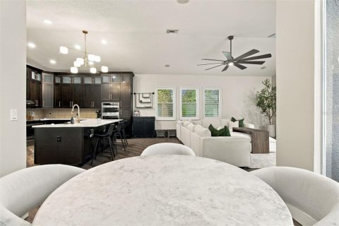 Villa ou maison à vendre à Odessa, Floride: 4 chambres, 277.78 m2 № 2419534 - photo 24