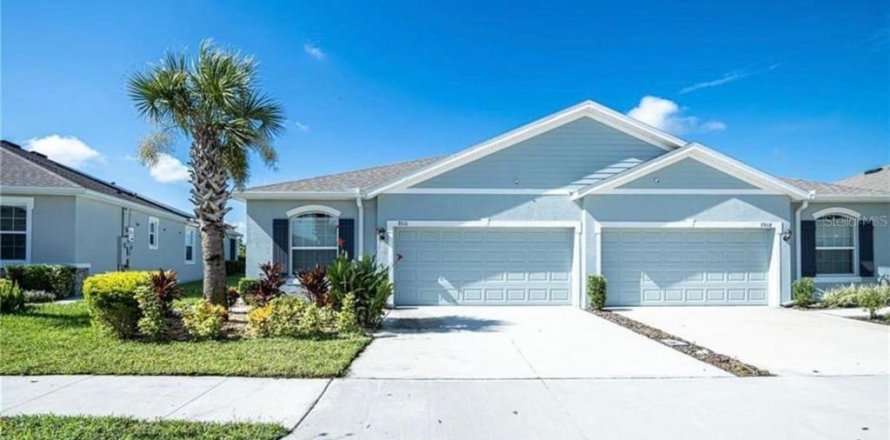 Casa en Wesley Chapel, Florida 3 dormitorios, 147.44 m2 № 2147450