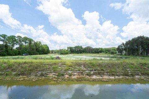 Commercial property in Loxahatchee Groves, Florida № 2191789 - photo 15