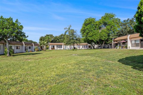 House in Clearwater, Florida 1 bedroom, 60.01 sq.m. № 1876102 - photo 14
