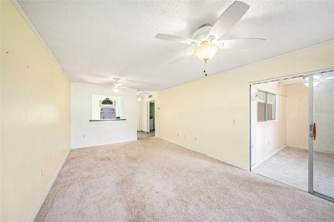 House in Clearwater, Florida 1 bedroom, 60.01 sq.m. № 1876102 - photo 5