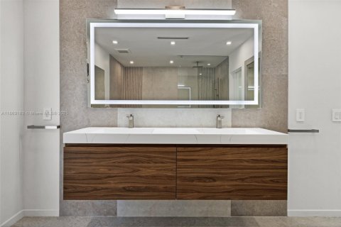 Купить виллу или дом в Корал-Гейблс, Флорида 5 спален, 471.48м2, № 1896568 - фото 26