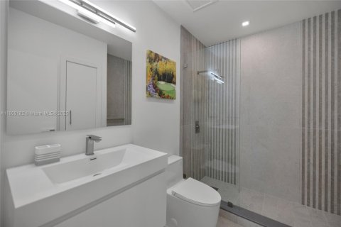 Купить виллу или дом в Корал-Гейблс, Флорида 5 спален, 471.48м2, № 1896568 - фото 30