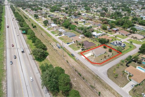Villa ou maison à vendre à Port St. Lucie, Floride: 4 chambres, 169.73 m2 № 2171916 - photo 7