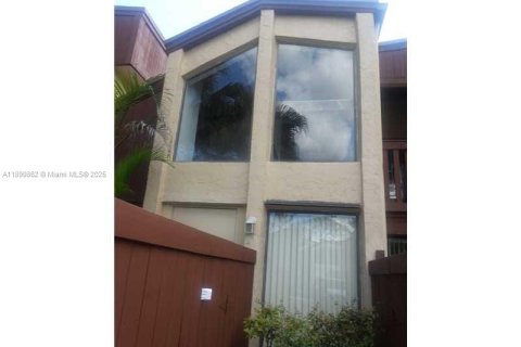 Condo in Miami, Florida, 3 bedrooms  № 1952494 - photo 28
