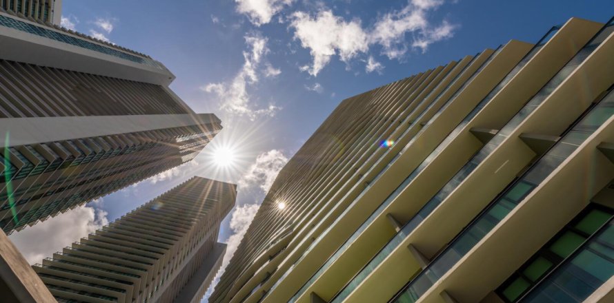 Condo in Miami, Florida, 3 bedrooms № 1179524