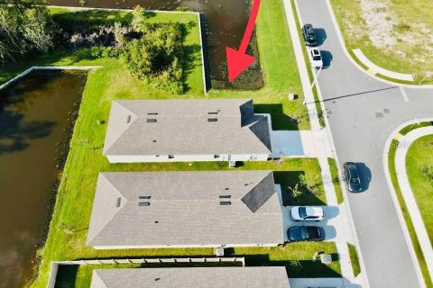 House in Winter Haven, Florida 3 bedrooms, 140.84 sq.m. № 1719657 - photo 9