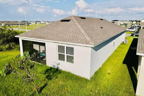 House in Winter Haven, Florida 3 bedrooms, 140.84 sq.m. № 1719657 - photo 7