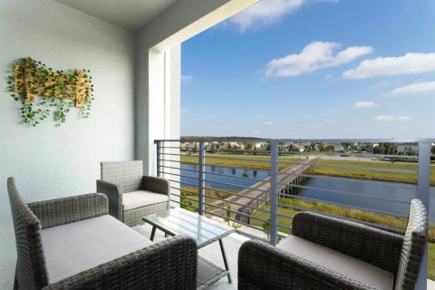 Condo in Kissimmee, Florida, 2 bedrooms in STOREY LAKE  № 1870576 - photo 18