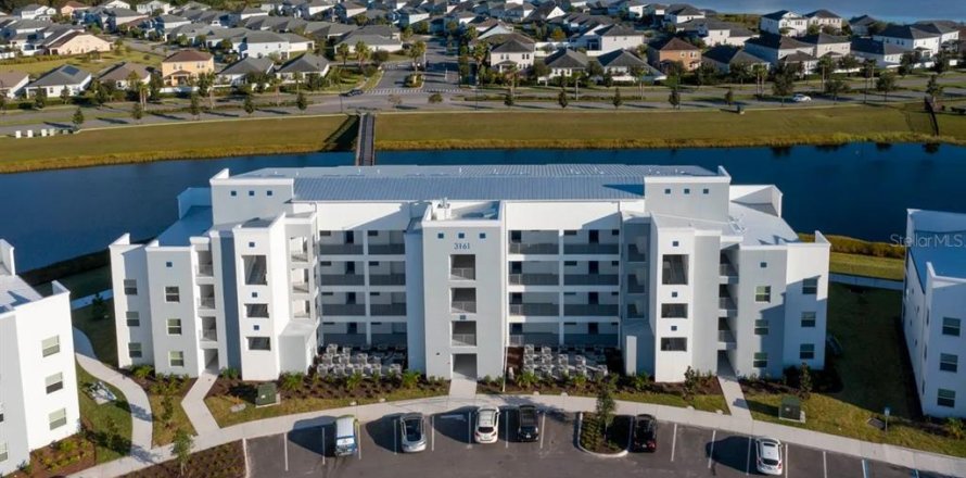 Condo in Kissimmee, Florida, 2 bedrooms in STOREY LAKE  № 1870576