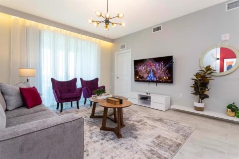 Condo in Kissimmee, Florida, 2 bedrooms in STOREY LAKE  № 1870576 - photo 8