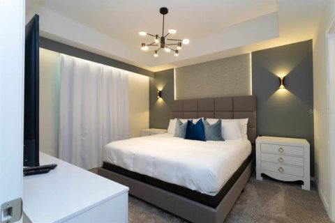Condo in Kissimmee, Florida, 2 bedrooms in STOREY LAKE  № 1870576 - photo 19