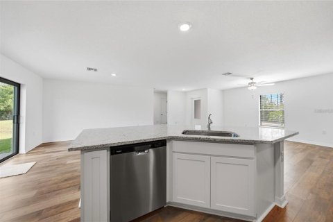 Villa ou maison à vendre à Port Charlotte, Floride: 3 chambres, 134.8 m2 № 2411567 - photo 14