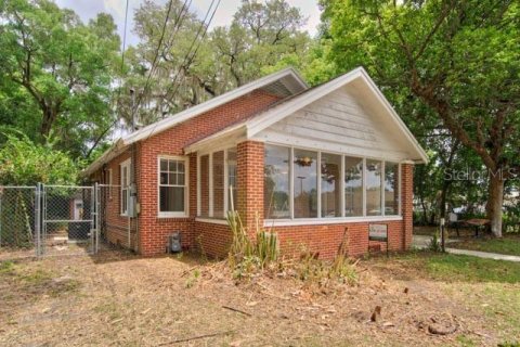 House in Gainesville, Florida 4 bedrooms, 168.34 sq.m. № 1719304 - photo 1