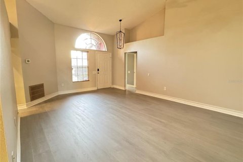Villa ou maison à louer à Wesley Chapel, Floride: 3 chambres, 151.62 m2 № 2387744 - photo 8