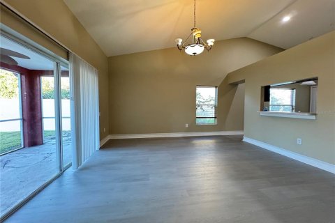 Villa ou maison à louer à Wesley Chapel, Floride: 3 chambres, 151.62 m2 № 2387744 - photo 14