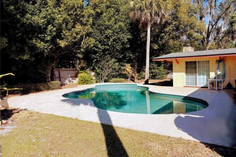 House in Winter Springs, Florida 4 bedrooms, 248.42 sq.m. № 2233561 - photo 11