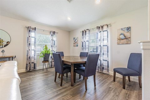 Villa ou maison à vendre à San Antonio, Floride: 3 chambres, 191.84 m2 № 1916089 - photo 4