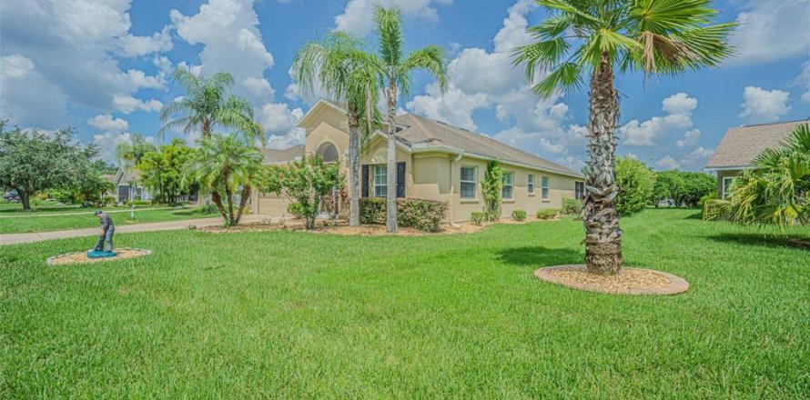 Villa ou maison à San Antonio, Floride 3 chambres, 191.84 m2 № 1916089