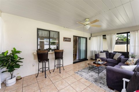 Casa en venta en Deltona, Florida, 2 dormitorios, 116.5 m2 № 2386389 - foto 16