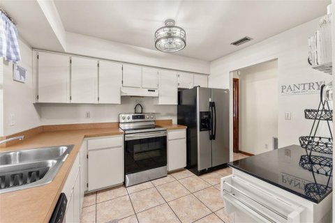 Casa en venta en Deltona, Florida, 2 dormitorios, 116.5 m2 № 2386389 - foto 18