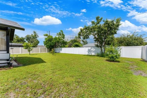 Casa en venta en Deltona, Florida, 2 dormitorios, 116.5 m2 № 2386389 - foto 12