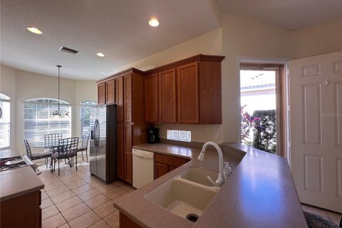 Casa en alquiler en Bradenton, Florida, 3 dormitorios, 139.73 m2 № 1732702 - foto 4