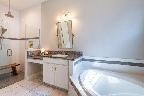 Villa ou maison à vendre à Apollo Beach, Floride: 4 chambres, 242.66 m2 № 1801482 - photo 21