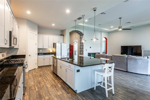 Villa ou maison à vendre à Apollo Beach, Floride: 4 chambres, 242.66 m2 № 1801482 - photo 10