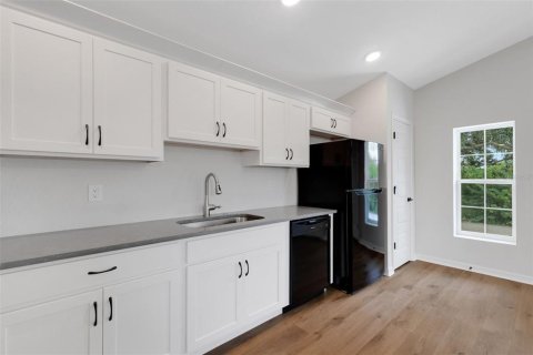 Commercial property in Lakeland, Florida 4 bedrooms, 96.99 sq.m. № 1901024 - photo 7