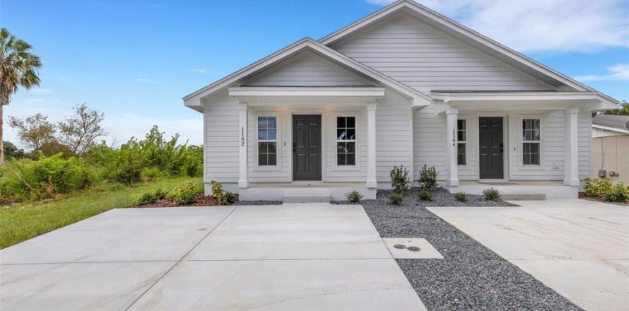 Immobilier commercial à Lakeland, Floride 4 chambres, 96.99 m2 № 1901024
