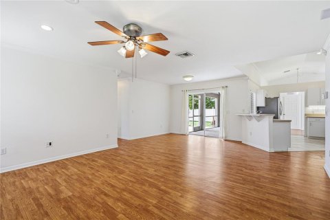 House in North Port, Florida 3 bedrooms, 181.35 sq.m. № 2226408 - photo 10