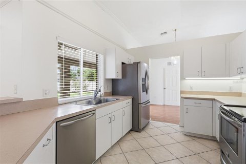 House in North Port, Florida 3 bedrooms, 181.35 sq.m. № 2226408 - photo 6