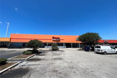 Immobilier commercial à louer à Orlando, Floride № 214401 - photo 4
