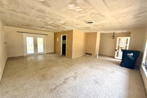Casa en venta en Winter Park, Florida, 4 dormitorios, 153.38 m2 № 2123206 - foto 19