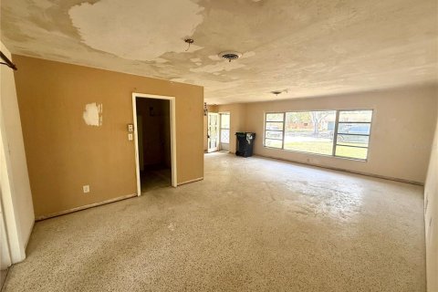 Casa en venta en Winter Park, Florida, 4 dormitorios, 153.38 m2 № 2123206 - foto 7