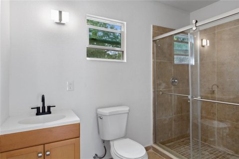 Villa ou maison à vendre à Tampa, Floride: 4 chambres, 122.91 m2 № 1256993 - photo 20