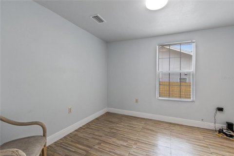Villa ou maison à vendre à Tampa, Floride: 4 chambres, 122.91 m2 № 1256993 - photo 13